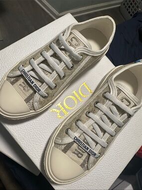 Dior Cream Beige Logo Canvas Low-Top Sneakers